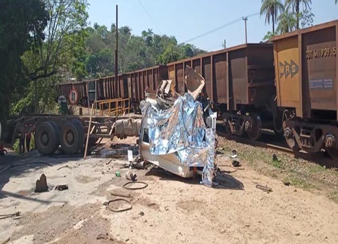 Motorista é flagrado transportando carga de feijão em excesso de peso, em  Rio Verde